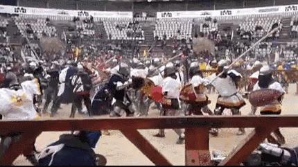 俄罗斯为什么爱穿阿迪,为什么俄罗斯的人喜欢穿阿迪