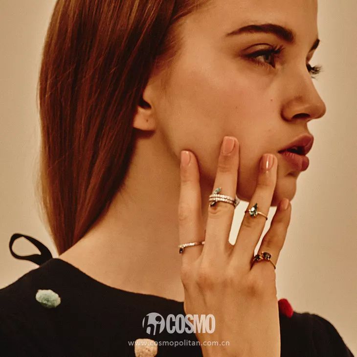 适合跟金戒指一起叠戴的戒指,软戒指和什么戒指叠戴好看