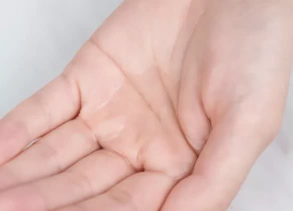 美白抑制黑色素护肤品,美白淡斑提亮肤色抑制黑色素