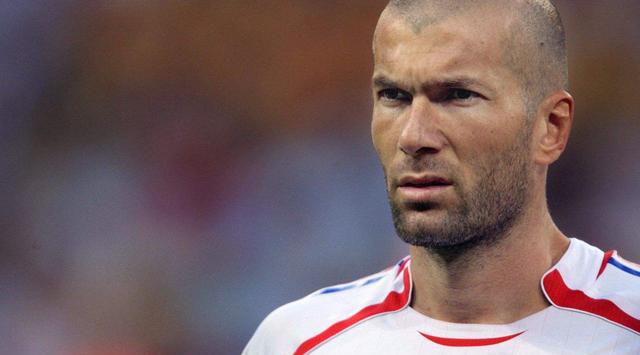 迪巴拉c罗梅西的替补,足坛最佳十一人梅西现场