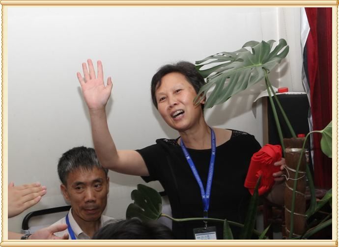 中国老单管收音机收藏,凌万春民间艺术作品