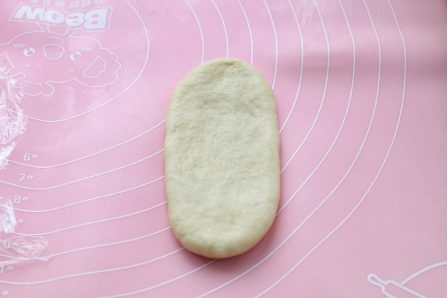 趁着暑假学会这款面包，不加黄油也能松软香甜，开学当早餐正合适