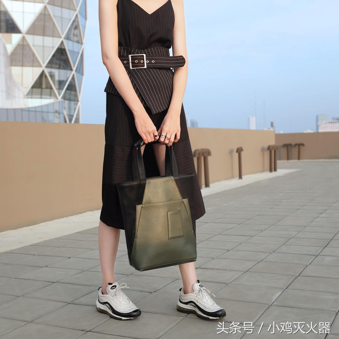 泰国小众包包品牌100左右,泰国必买小众包