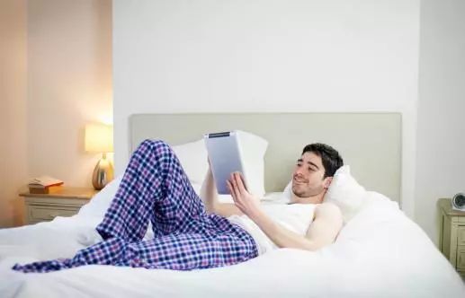 颈椎间盘突出压迫脊髓手术后遗症,颈椎间盘突出硬膜囊受压手术费用