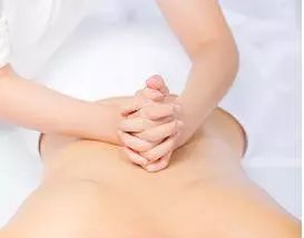 小儿厌食积食,小儿积食和夜啼推拿