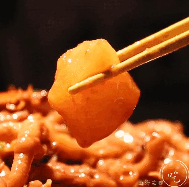 火了10年的俩胖纸！仅凭1道菜，每天卖出80000+份！