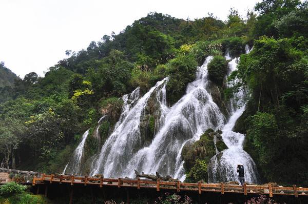信阳鸡公山避暑排名,四大避暑胜地信阳鸡公山