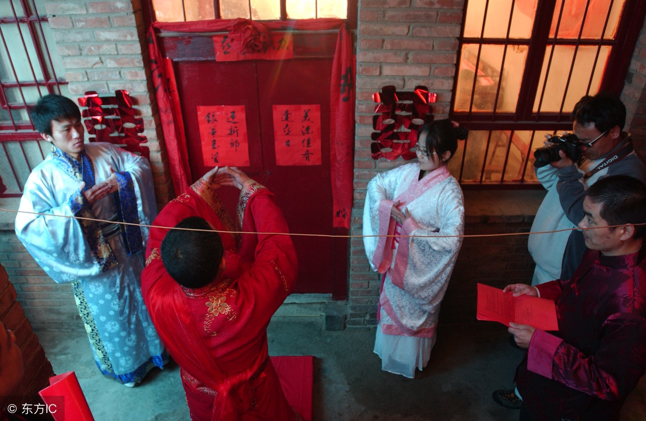 谈广州旧式婚礼，那个时代，结婚不一定要房要钱，但要有更重要的