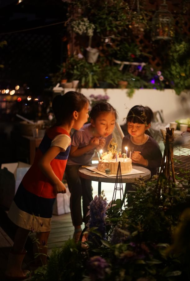 39岁，她不安分得很漂亮天台折腾两年，随后发出的照片，惊艳了所有人