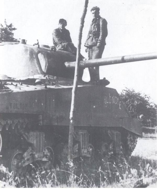 从第一次世界大战开始，坦克就已经娘化了！