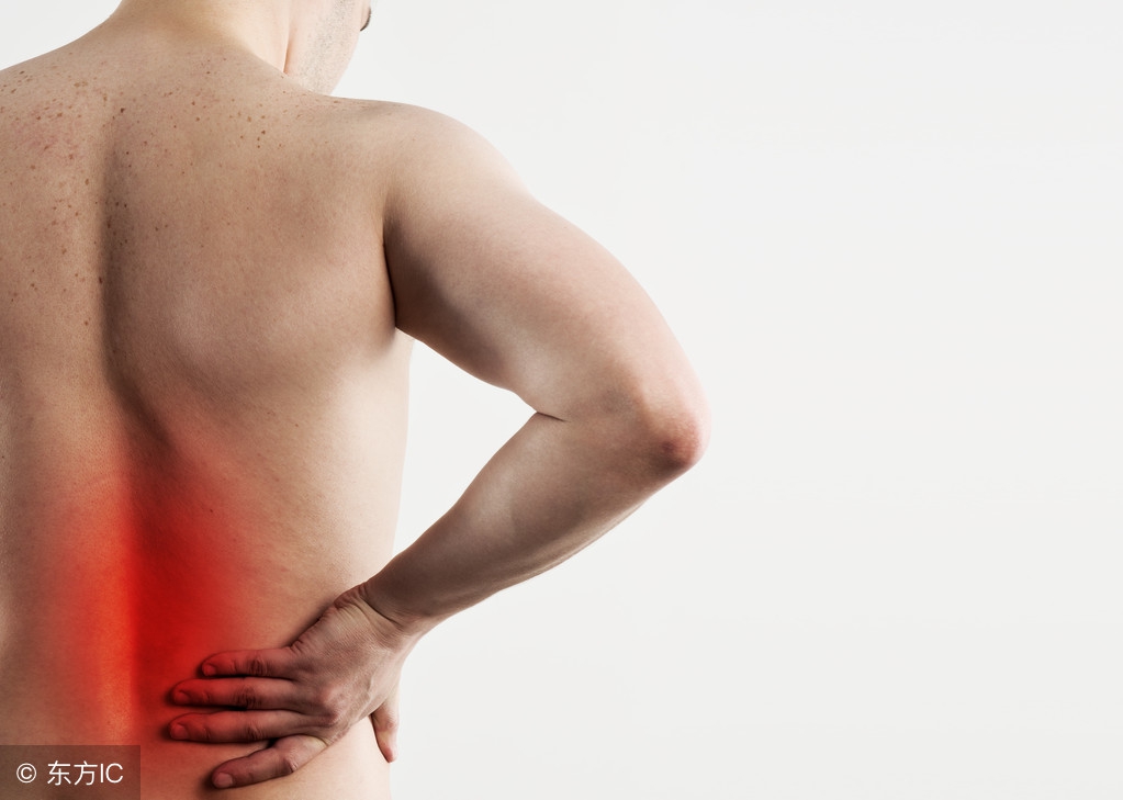 老人腰突锻炼,老年人腰弯了需要不要补钙