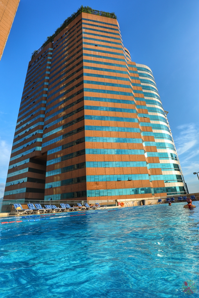 去香港囤货累觉不爱，住深圳购物最轻松