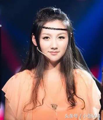 泳池派对女警臻彩皮肤原画,泳池女警炫彩皮肤