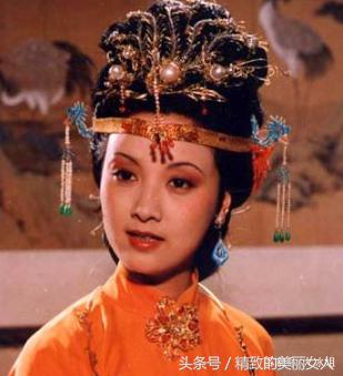 结合红楼梦中的美人,看看你适合哪种双眼皮