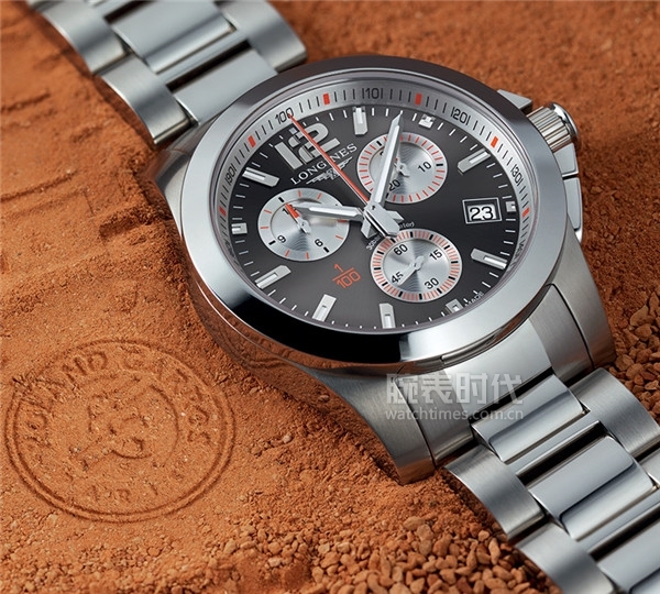 万元以内买石英表还是机械表,万元值得入手经典手表