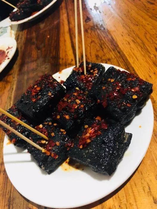 最新长沙美食推荐必吃,长沙美食攻略本地人带你吃遍全城