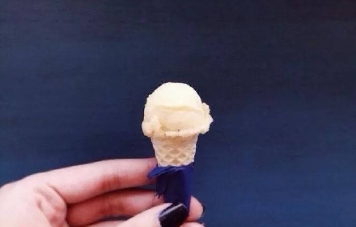 怎么对付熊孩子吃冰淇淋,冬天吃雪糕对付熊孩子