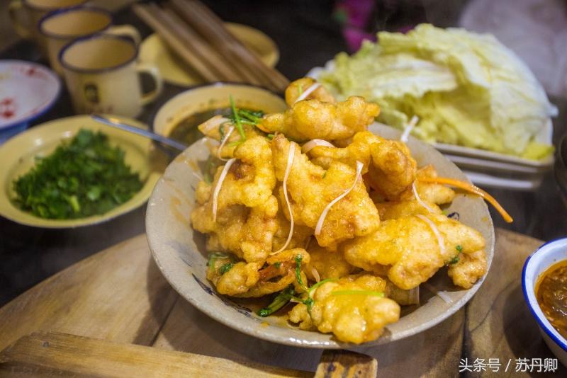 到东北必吃的铁锅炖,老东北铁锅炖鱼真是嘎嘎香啊