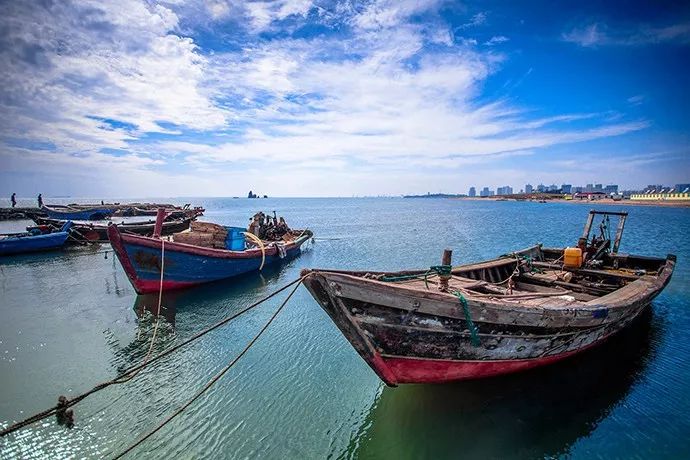 马尔代夫的蓝天绿树水清沙白,北京周边绝美海滩