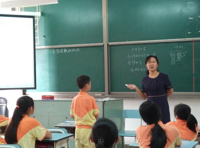 初三数学怎么才能有效提升成绩,中考数学偏难中等生怎么办