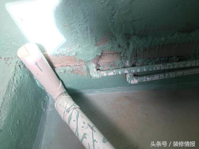 楼上做防水楼下怎么看是否漏水,楼上阳台漏水我住楼下怎样做防水