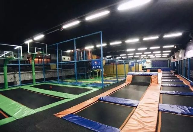 武汉最好玩的蹦床公园,武汉大型儿童乐园淘气堡