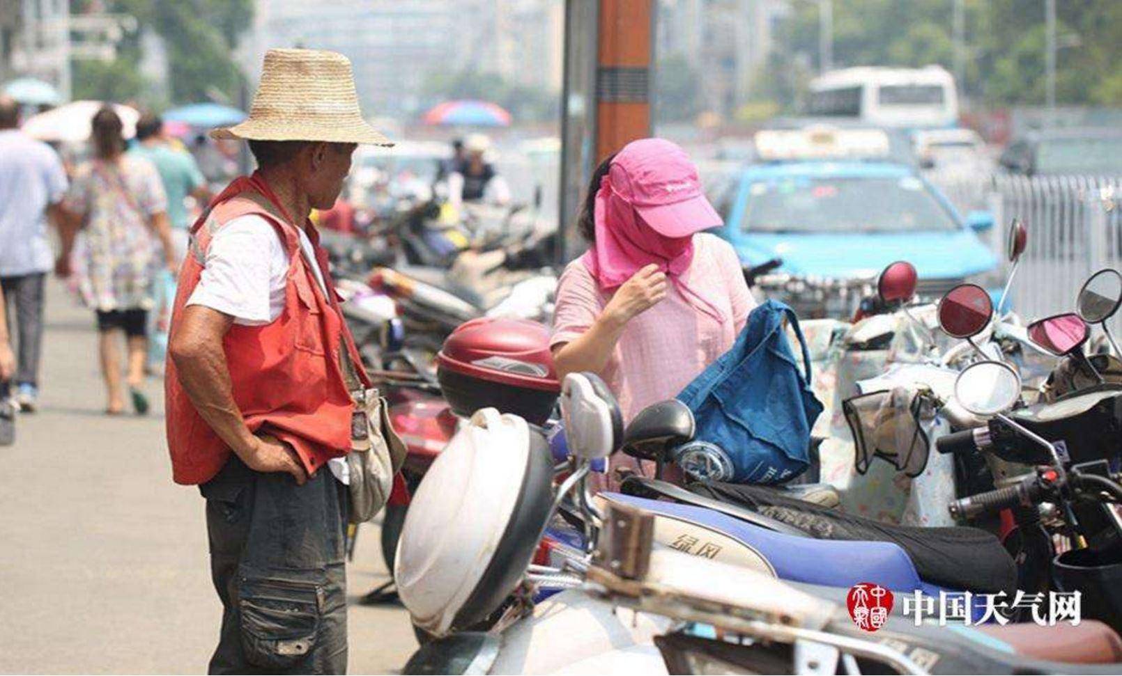 中国四大火炉武汉,重庆武汉南京号称中国三大火炉