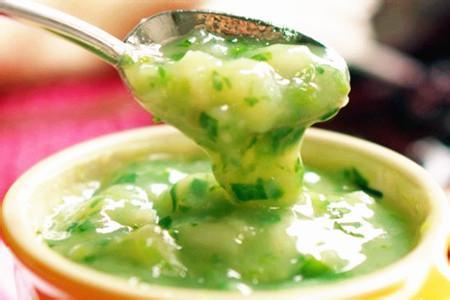 宝宝吃辅食过敏了怎么处理啊,宝宝吃辅食过敏怎么治