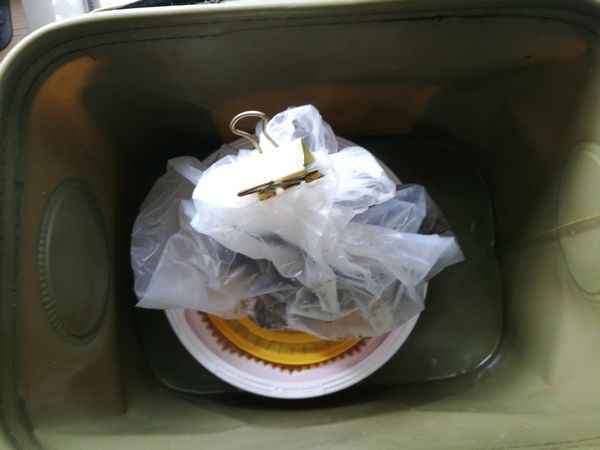 钓鱼的蚯蚓用不完怎么保存,鱼食蚯蚓怎么保存能多活几天