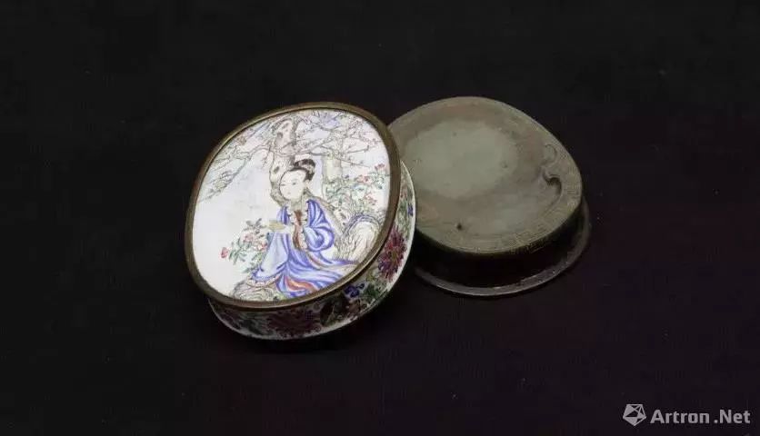 康熙把谢济世当磨刀石,康熙战刀磨刀石