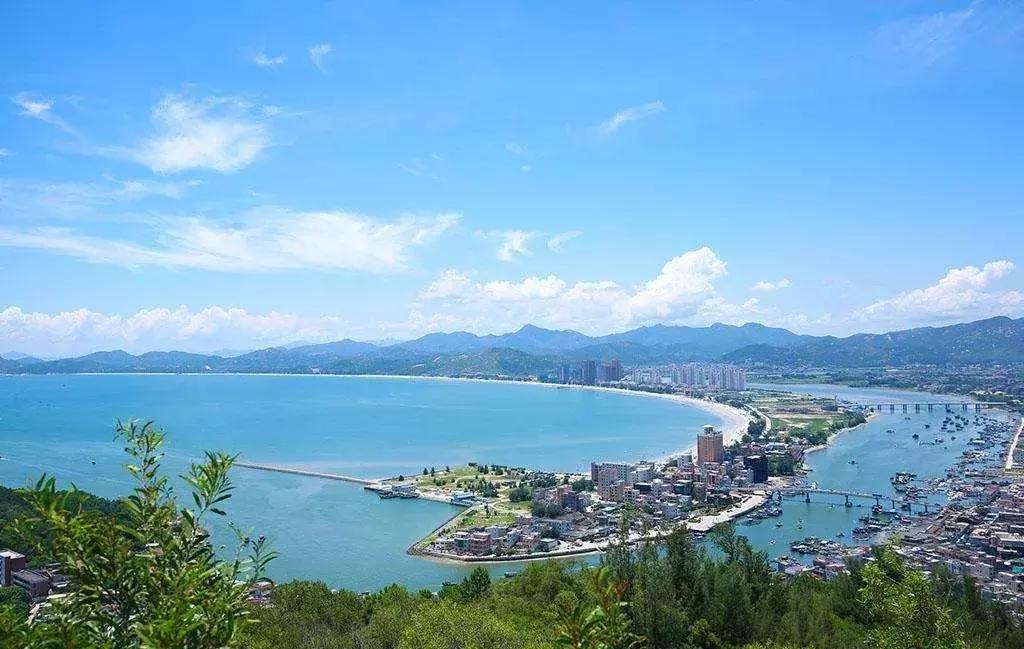 粤港澳大湾区将成世界第一湾区,粤港澳大湾区vs纽约湾区数据