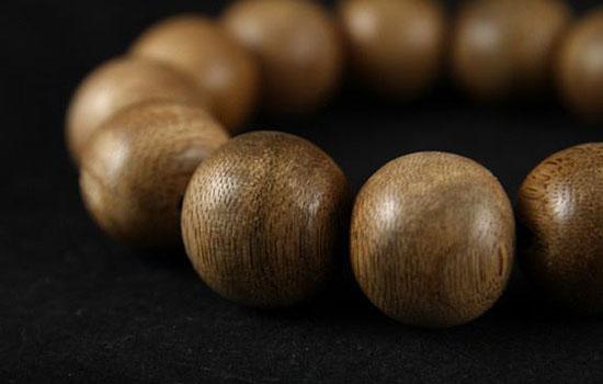 沉香有药味是什么产区,沉香没保养好出现杂味怎么解决