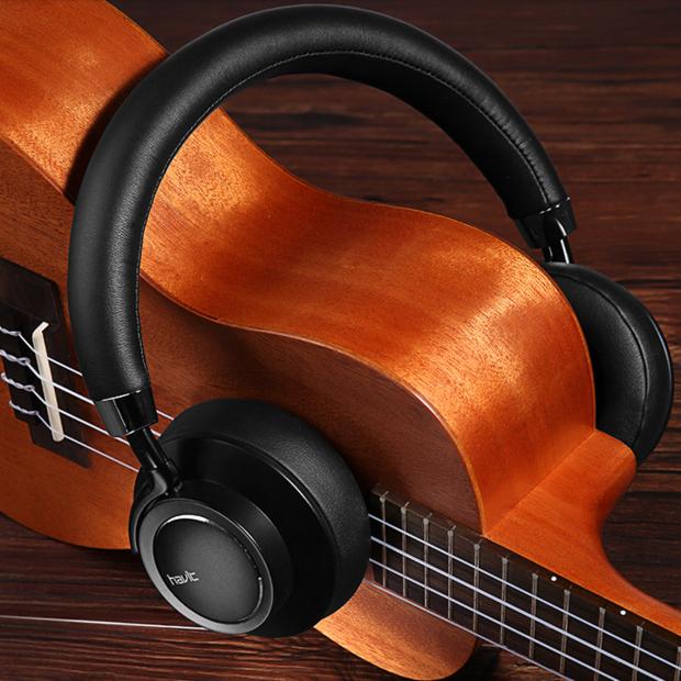 带耳返功能的头戴式耳机,无线双耳立体声音乐耳机