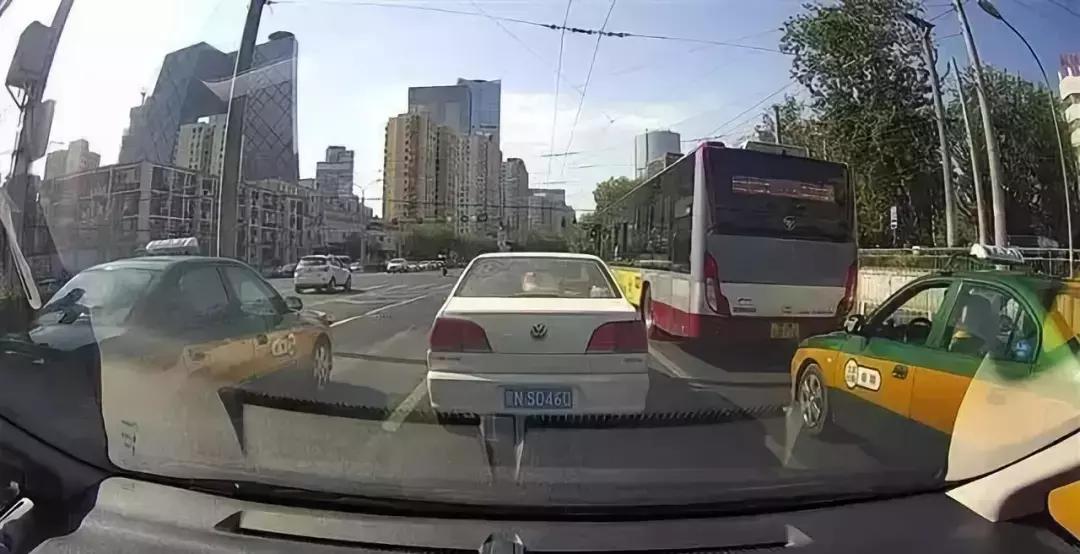 行车记录仪怎样才是正确的使用,行车记录仪要手动才能录像怎么办