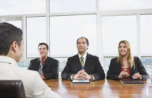 如何巧妙回答英语面试中“tellmemoreaboutyourself”提问？