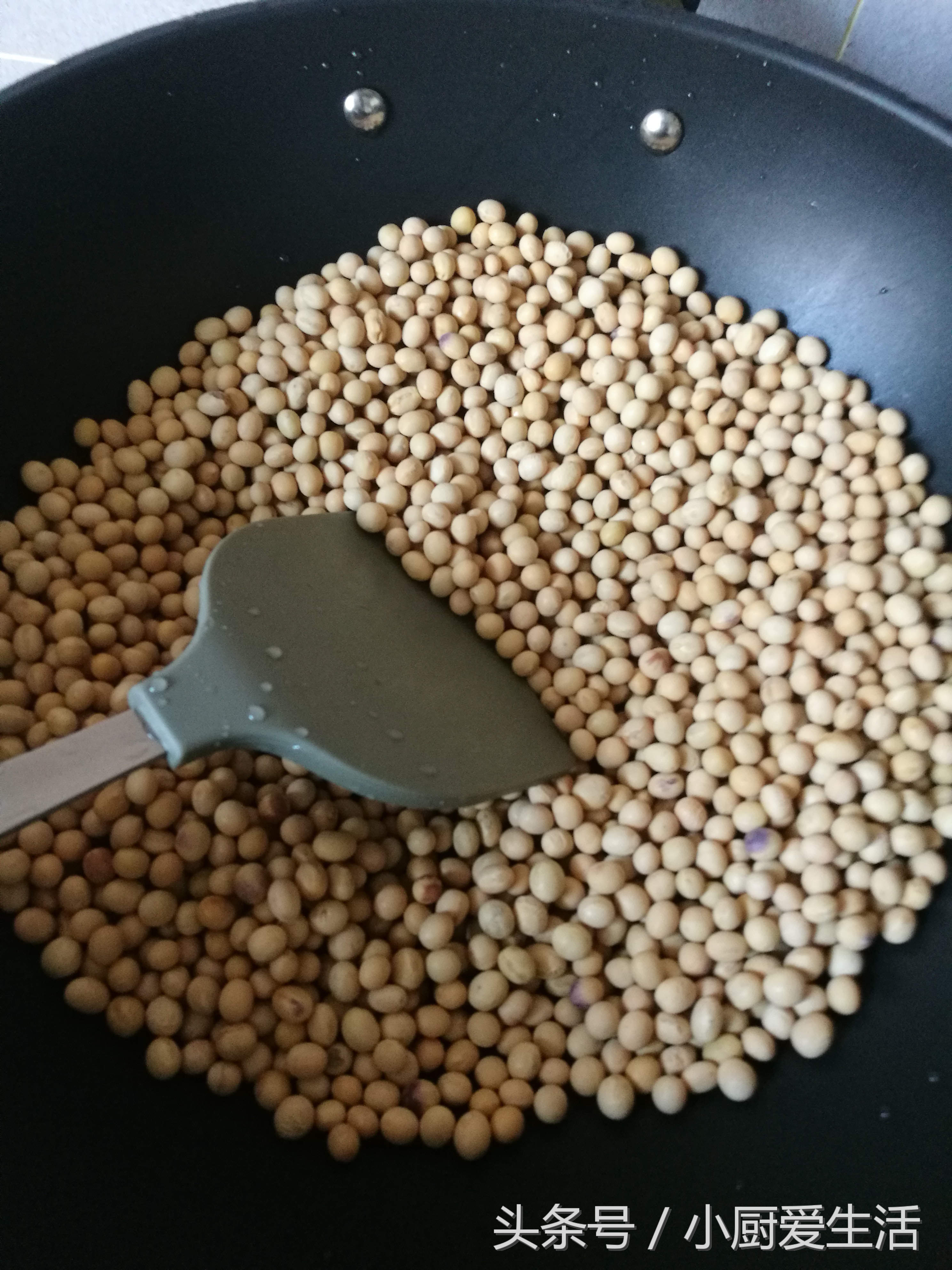 在家自己快速制作大酱,快速自制大酱的家常做法