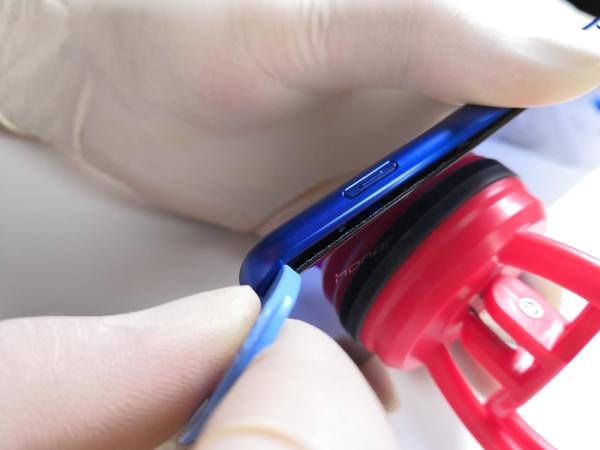 荣耀note10手机拆机视频,荣耀note10手机详细拆机视频