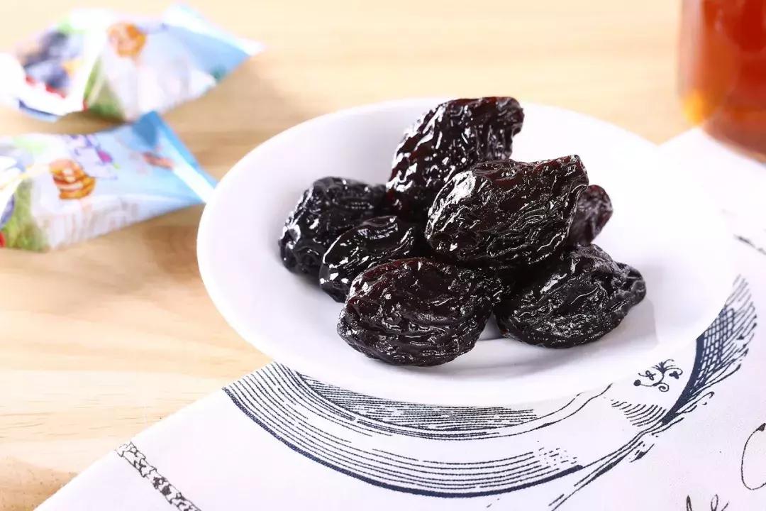 提升零食健康指数，法兰蜜西梅让你颜值时刻在线！