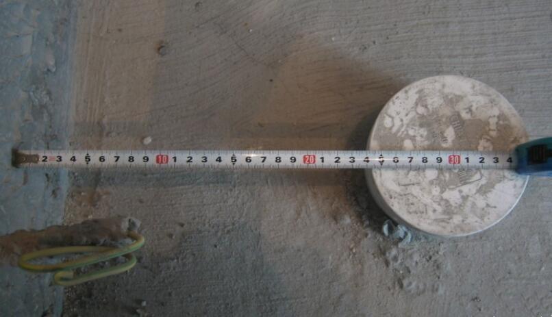 原来的马桶还在上面怎么量坑距,马桶实际坑距只有280