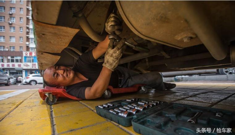 48万公里大众途锐还值多少钱,3年的途锐2.0t现在能值多少钱