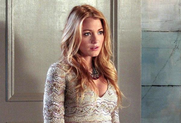 绯闻女孩queens演员,绯闻女孩queens经典造型