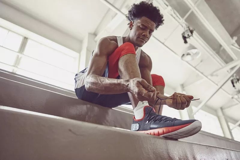 underarmourhovrhavoc跑步鞋,underarmourhovr篮球鞋