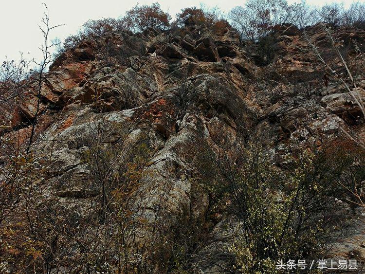 窟窿山,凤凰山星月