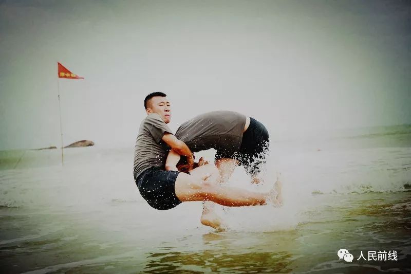 面朝大海烧烤,面朝大海人生就像奔流不息的大海