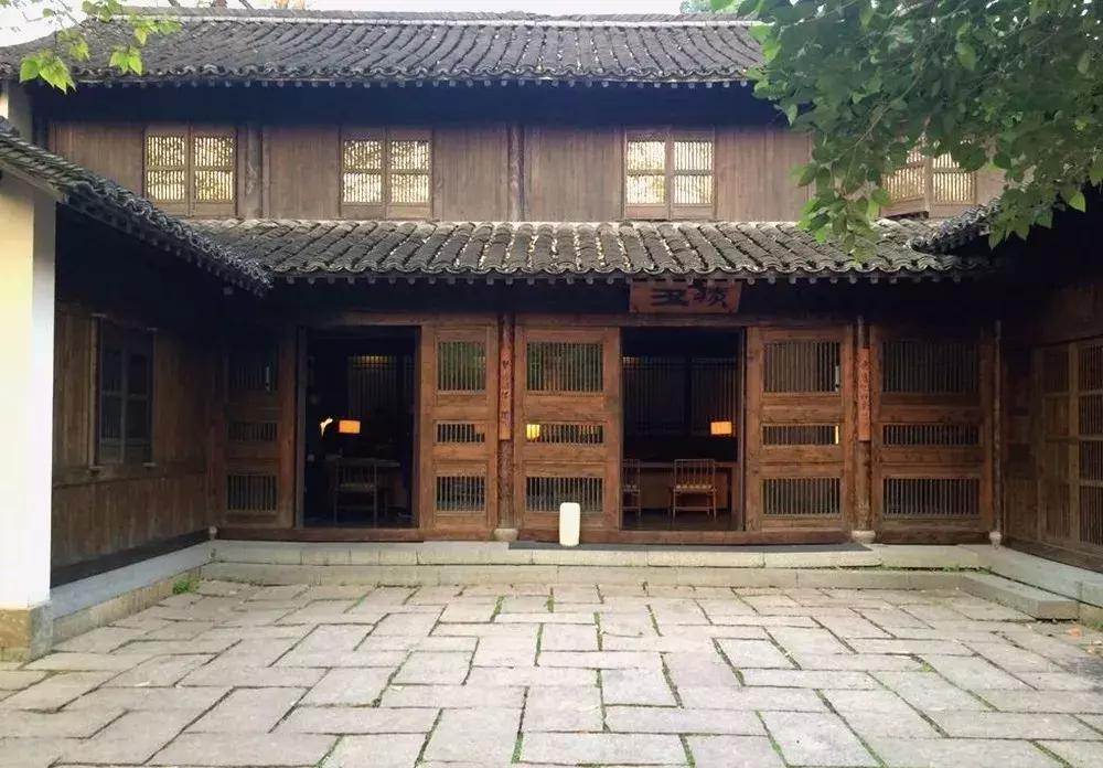 安缦酒店为什么那么贵,安缦是什么