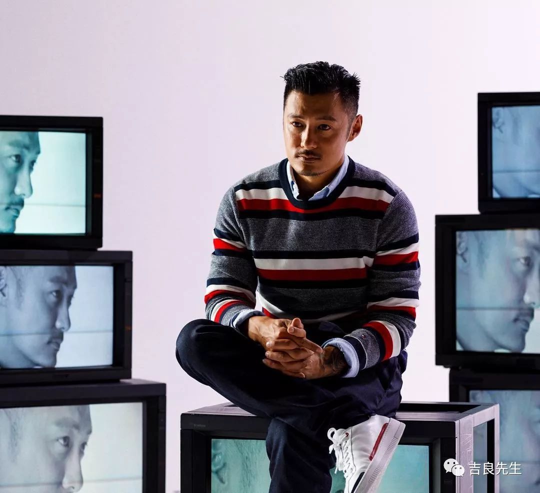 让时装变得民主化，他一直在这么做