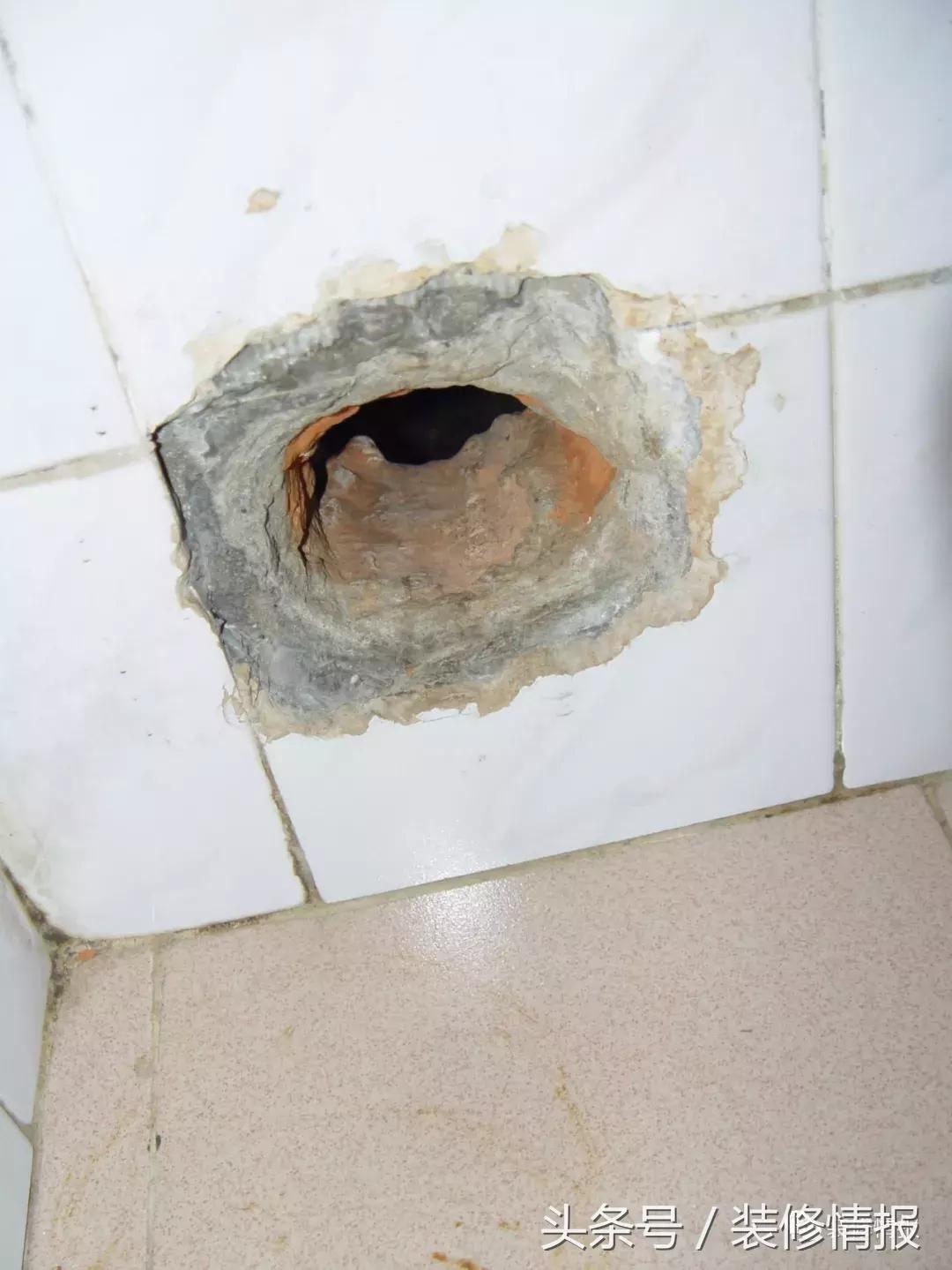 铺完瓷砖不是特别平整,瓷砖铺贴有一点点高低不平