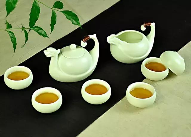 中国敬词和谦词大全,敬词大全100句