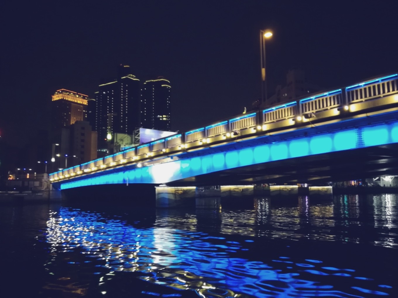 台湾阿里山一日游,到高雄旅行自由行攻略