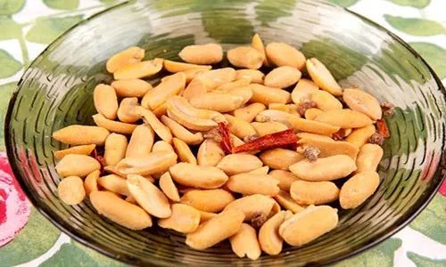 蒜香花生为什么有二氧化硫,蒜香花生有二氧化硫